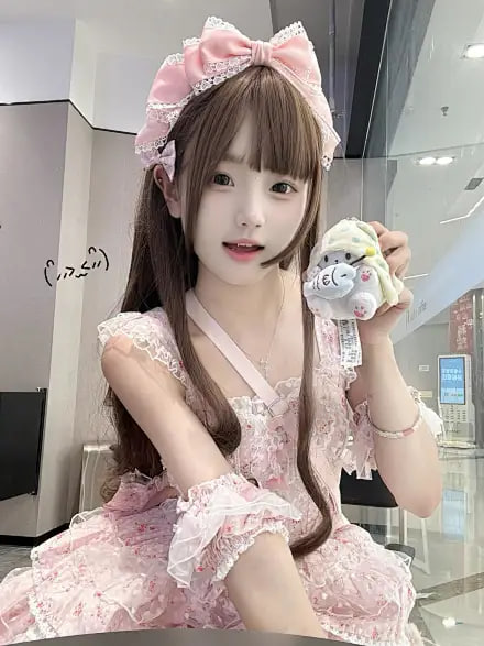 月租三千五 海报
